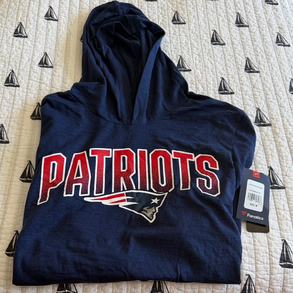 Fanatics Navy Patriots Hooded Sweatshirt with Red Logo